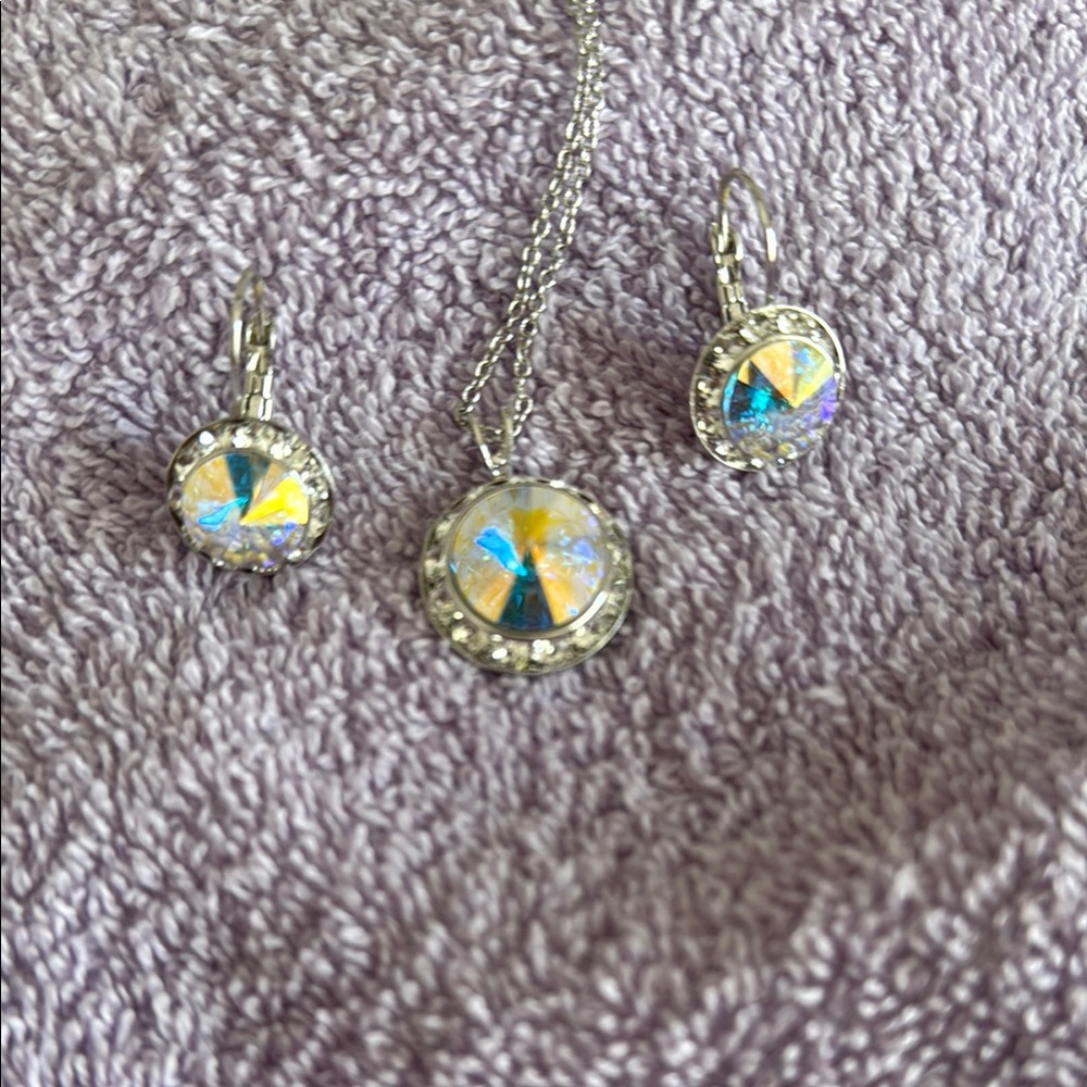 Silver and Yellow Jewelry Set